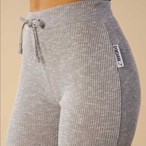 NWT Gymshark Slounge Leggings - L light grey